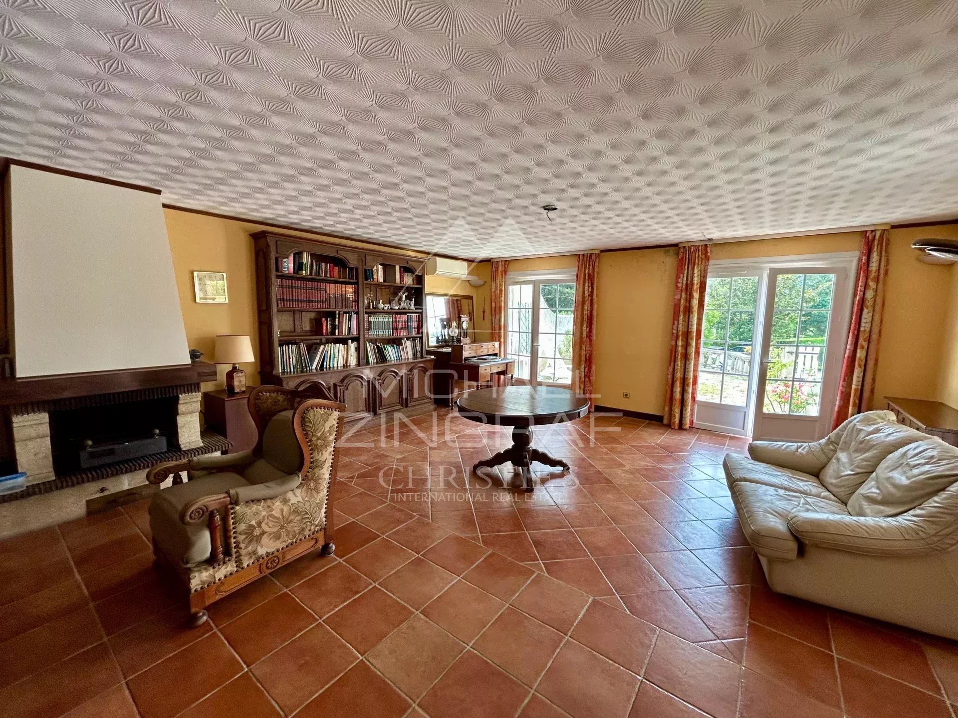 Charming property to renovate