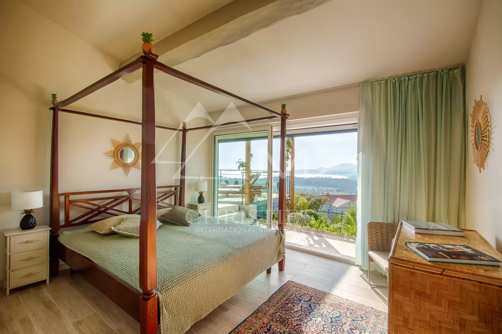 La Croix-Valmer - Villa with panoramic sea view