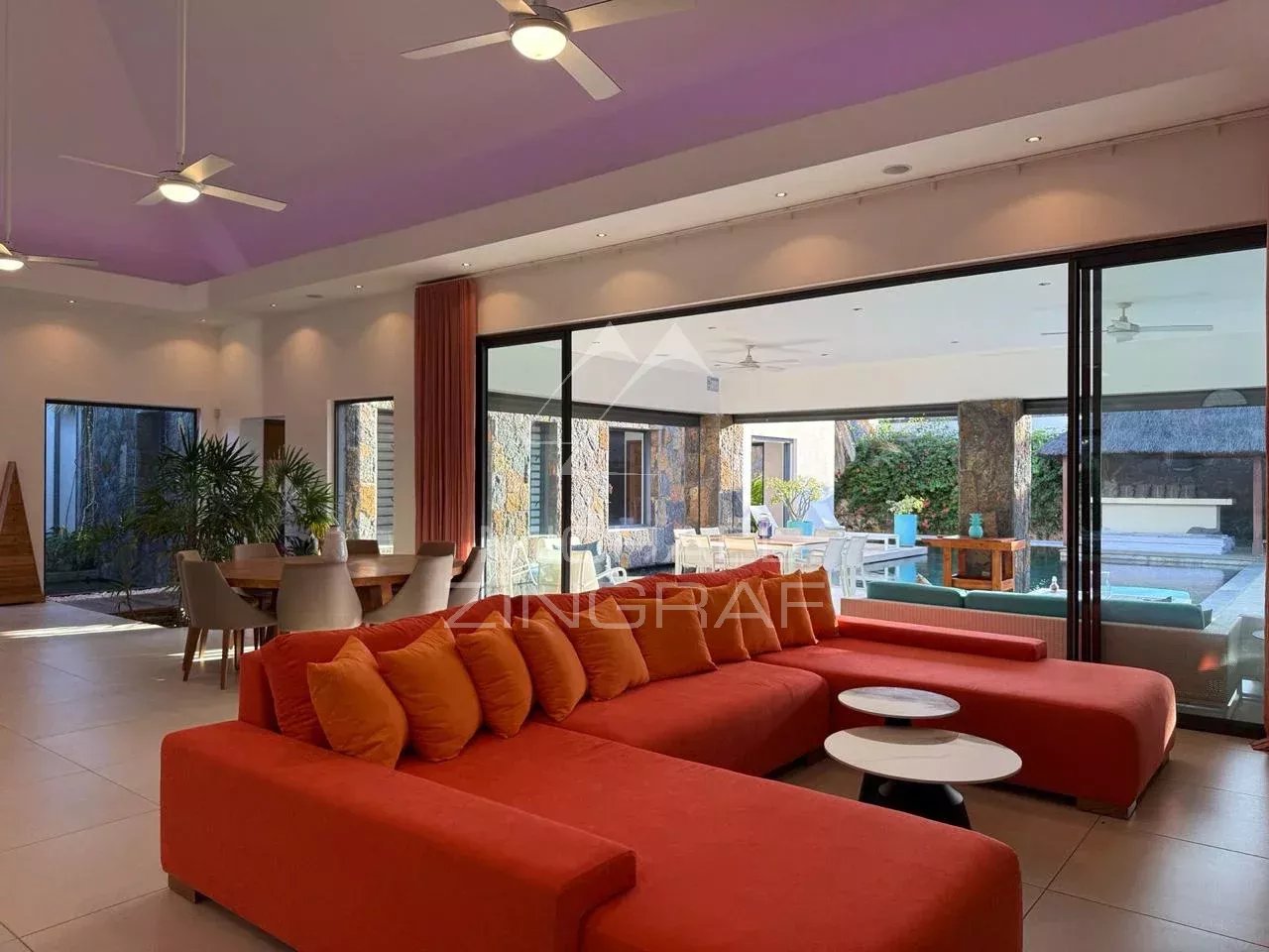 Exklusive Villa in einer Residenz in Pereybere