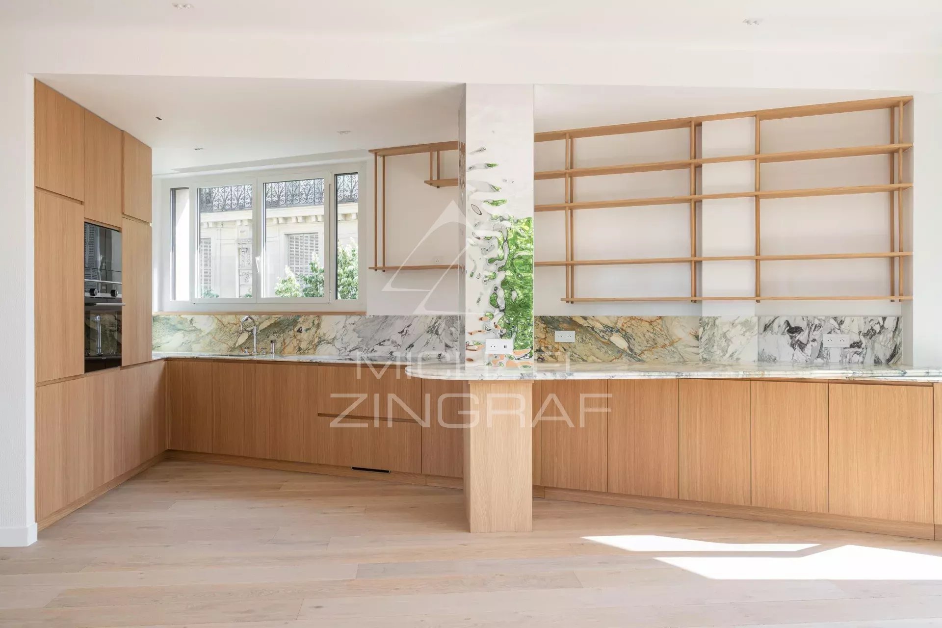 À vendre - Avenue Foch - Appartement refait à neuf - 3 suites