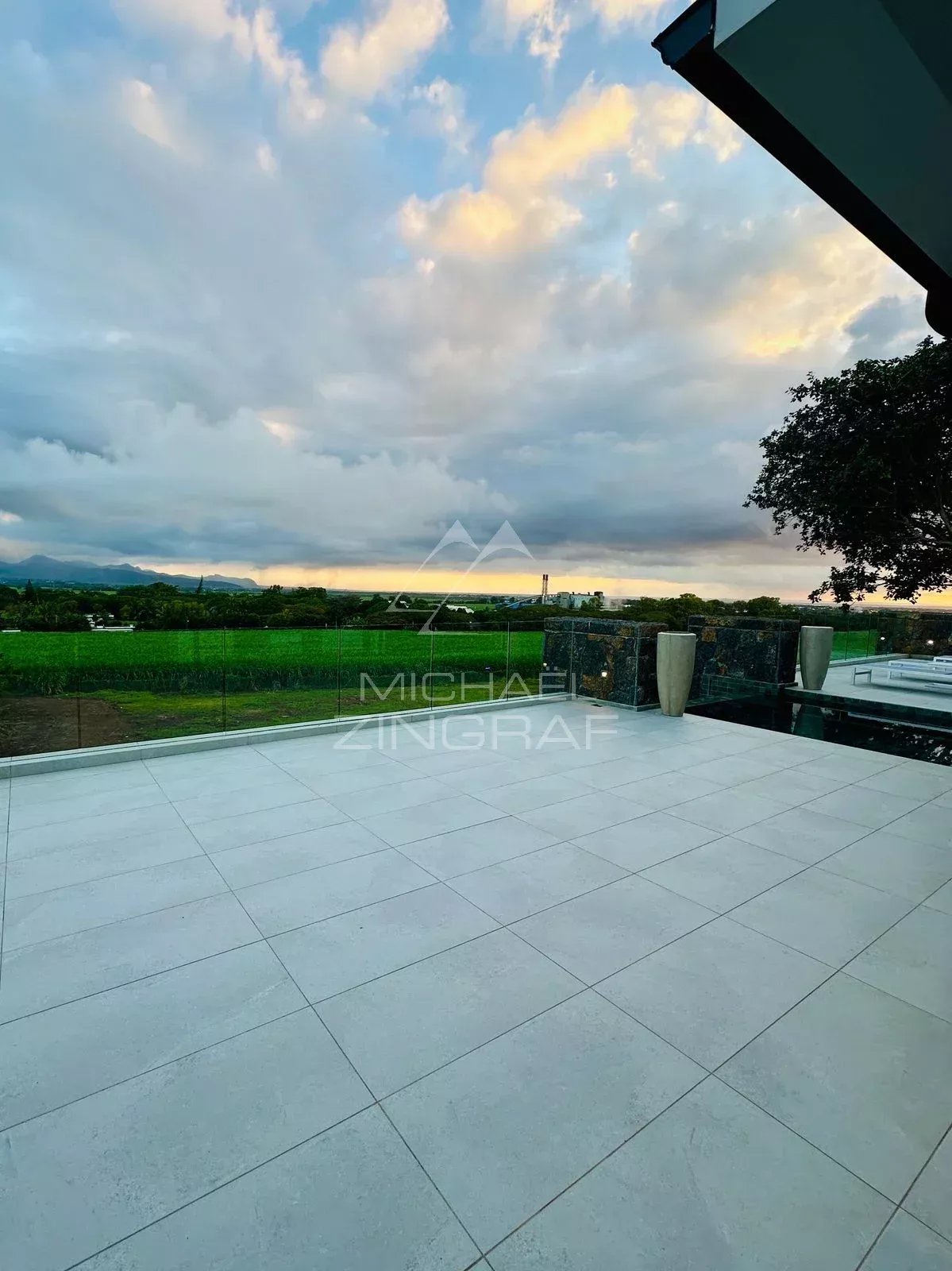 Exceptional Penthouse in Belle Vue