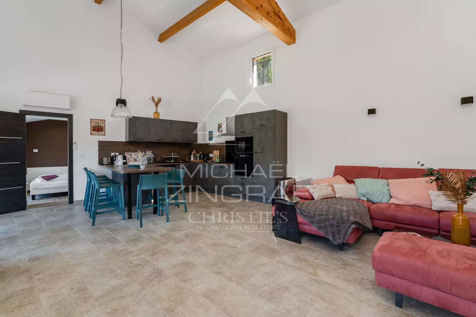 VALLÉE D'ESCLANS- EXPLOITATION VITI_VINICOLE