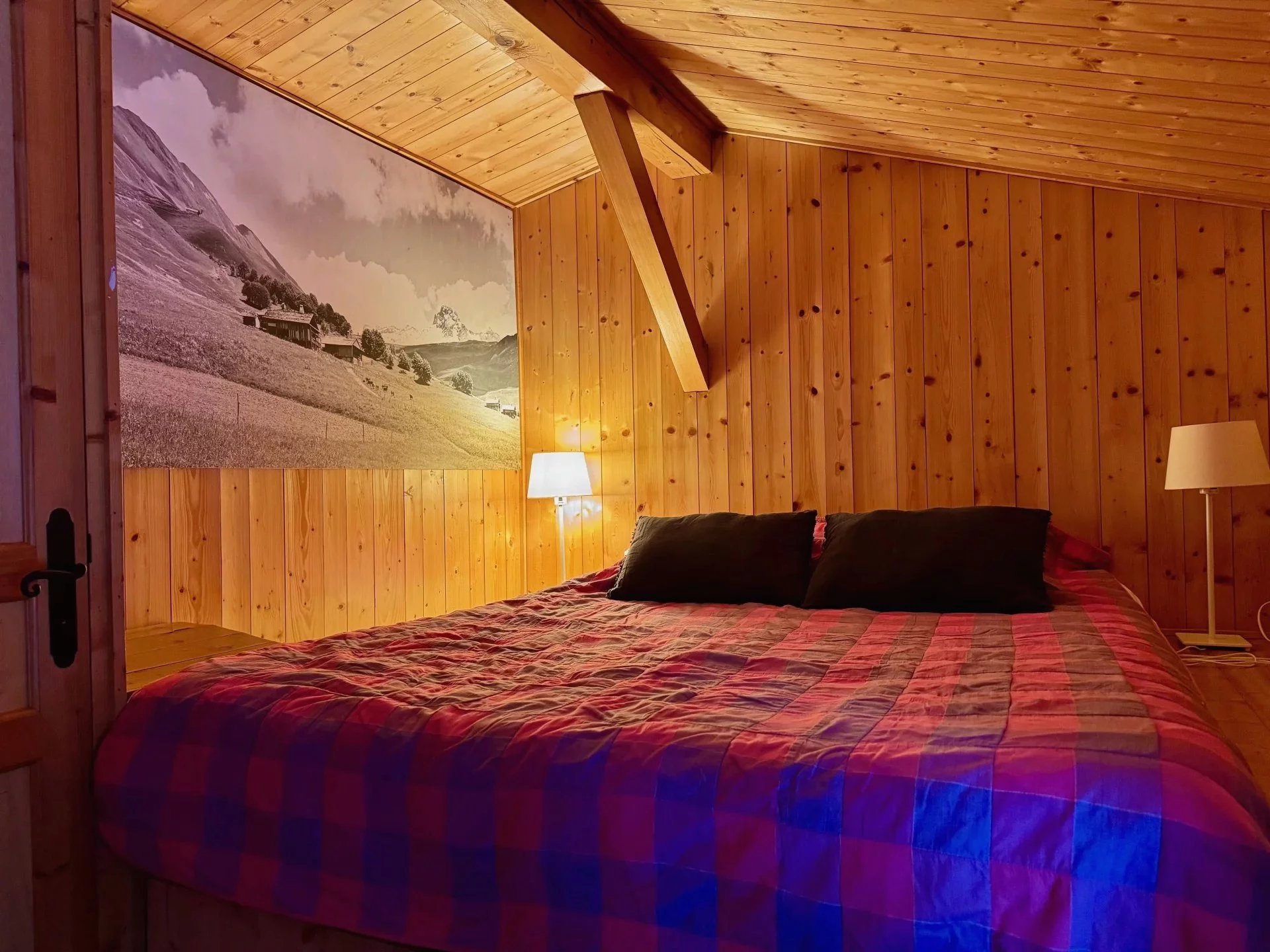 Chalet traditionnel Megève - Vieux bois & nature - Calme - Centre village à pied