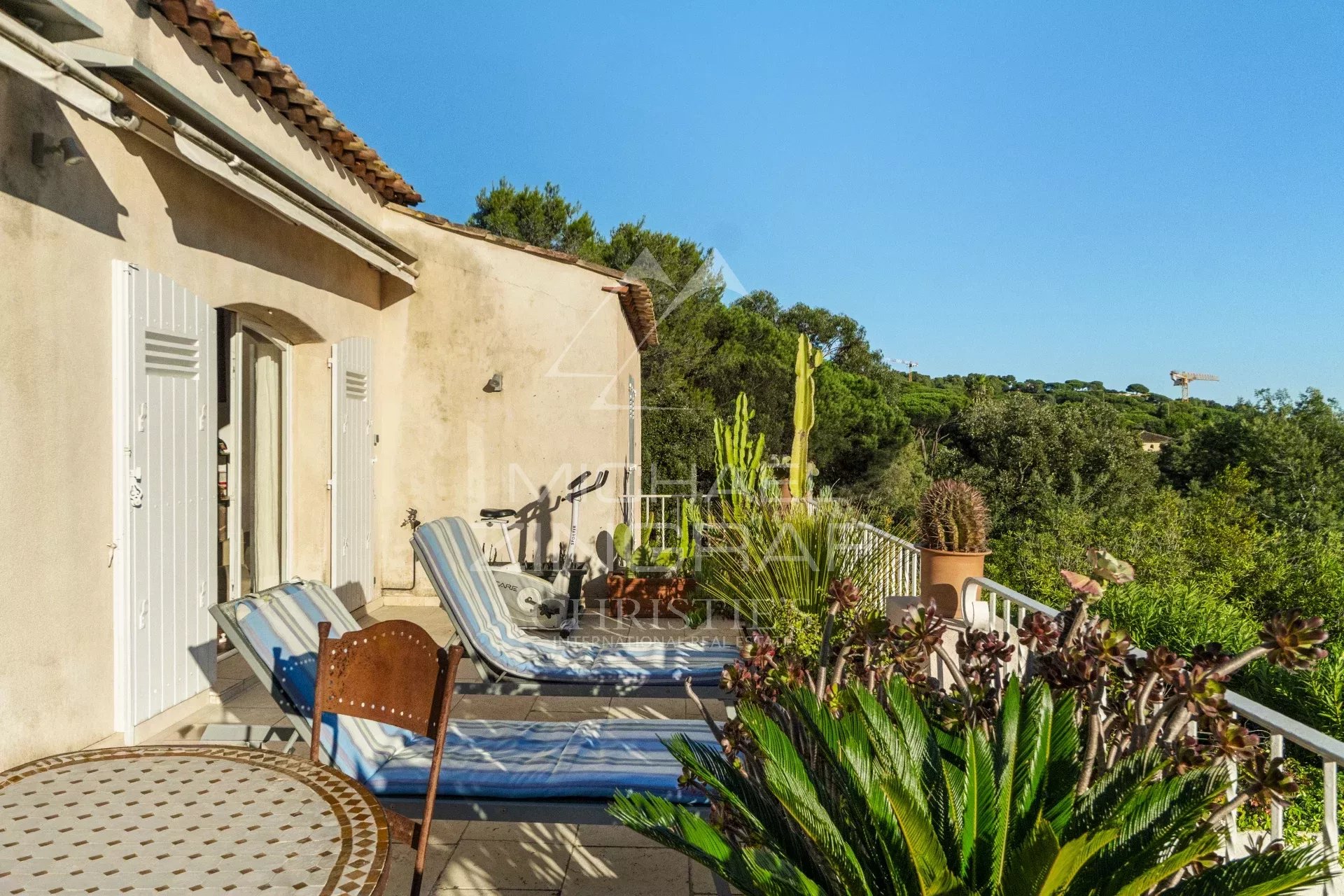 Rare in Ramatuelle – Set of 2 modular Mazets, in the heart of the village and close to the beaches