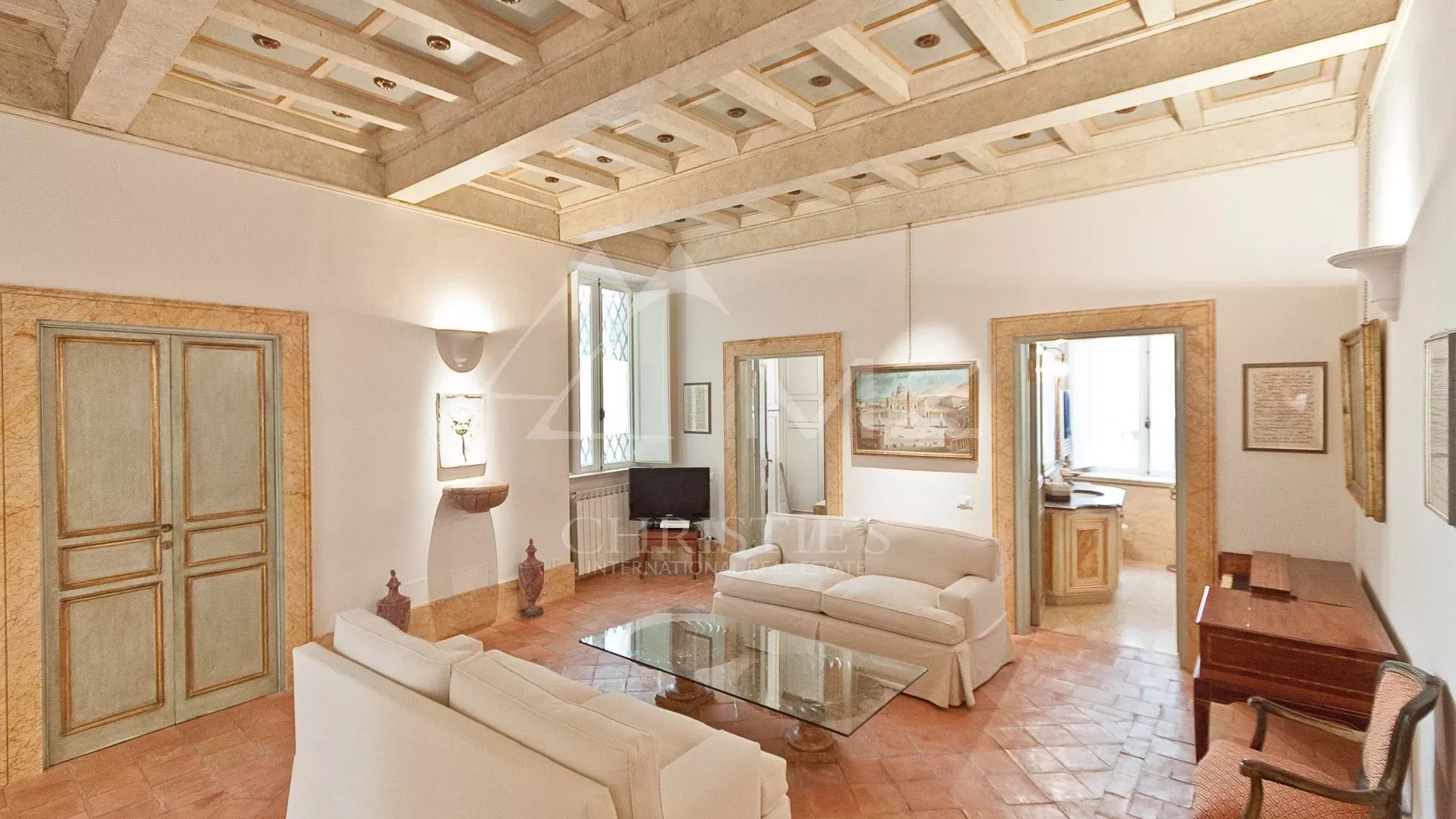 Italy - Rome - Perfectly Restored Apartment