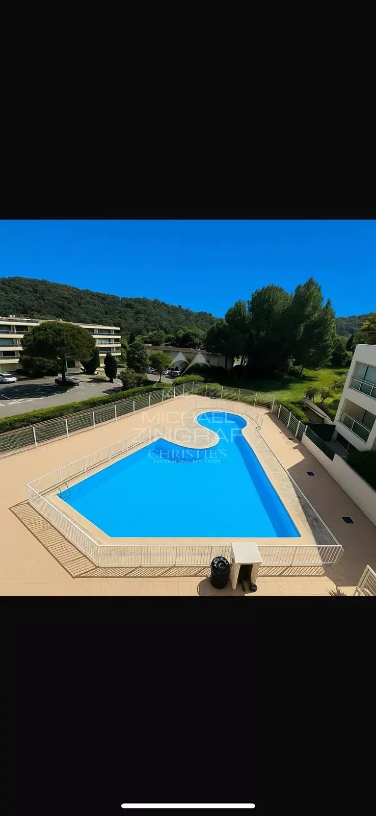 Appartement dans résidence privée