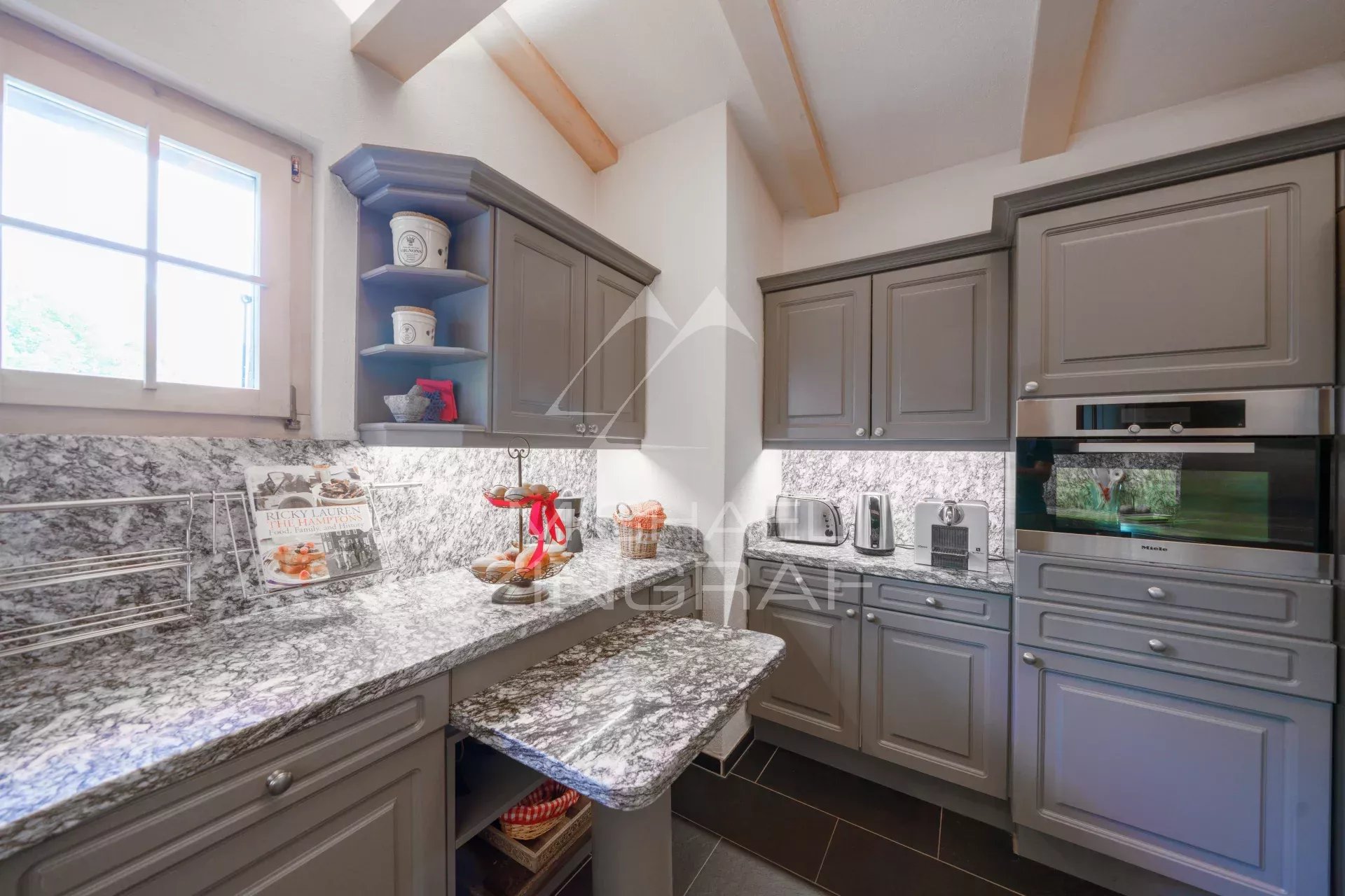 Elegantes Penthouse im Herzen des Dorfes