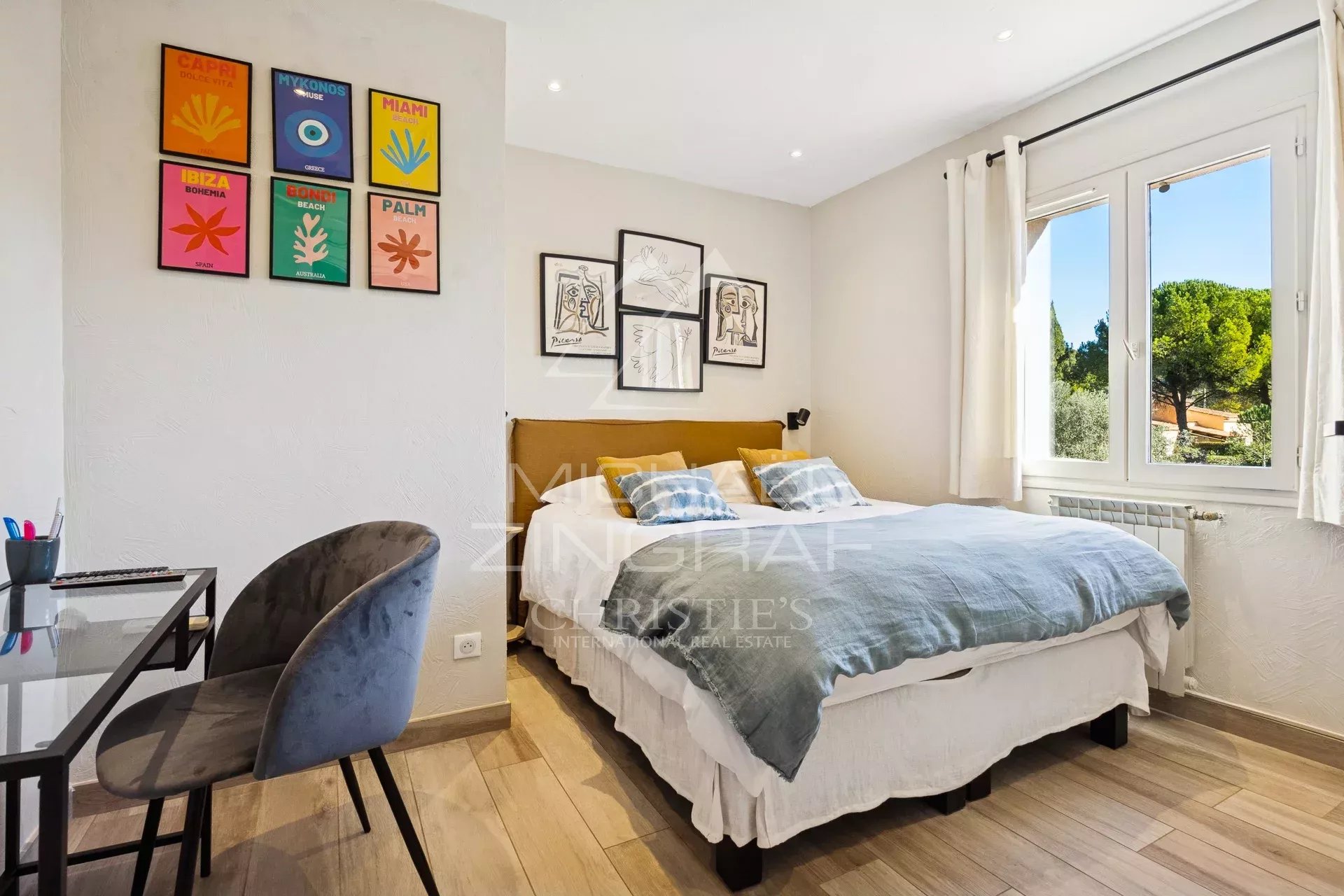 Exklusive Villa mit 8 Suiten und umfassenden Freizeiteinrichtungen