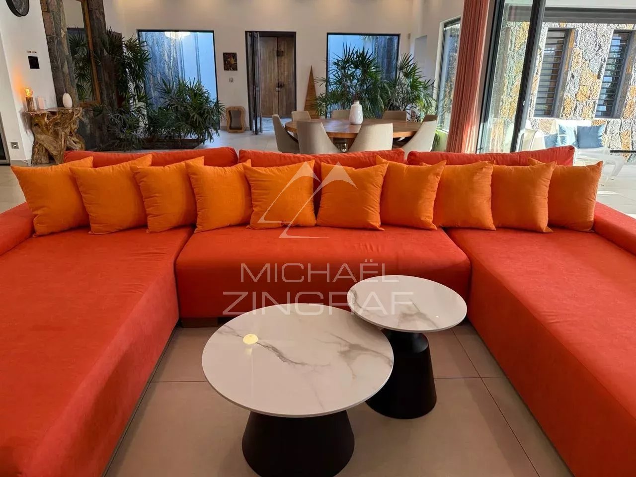 Exklusive Villa in einer Residenz in Pereybere