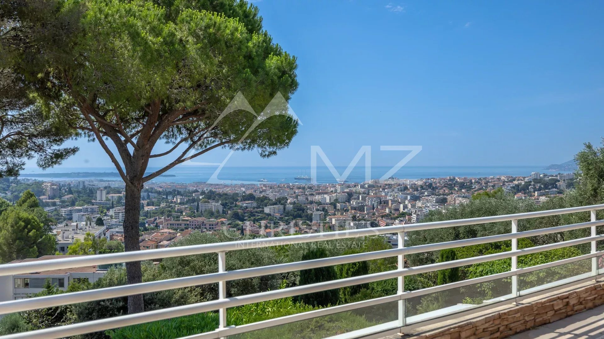 Heights of Cannes - Apartment with panoramic sea view