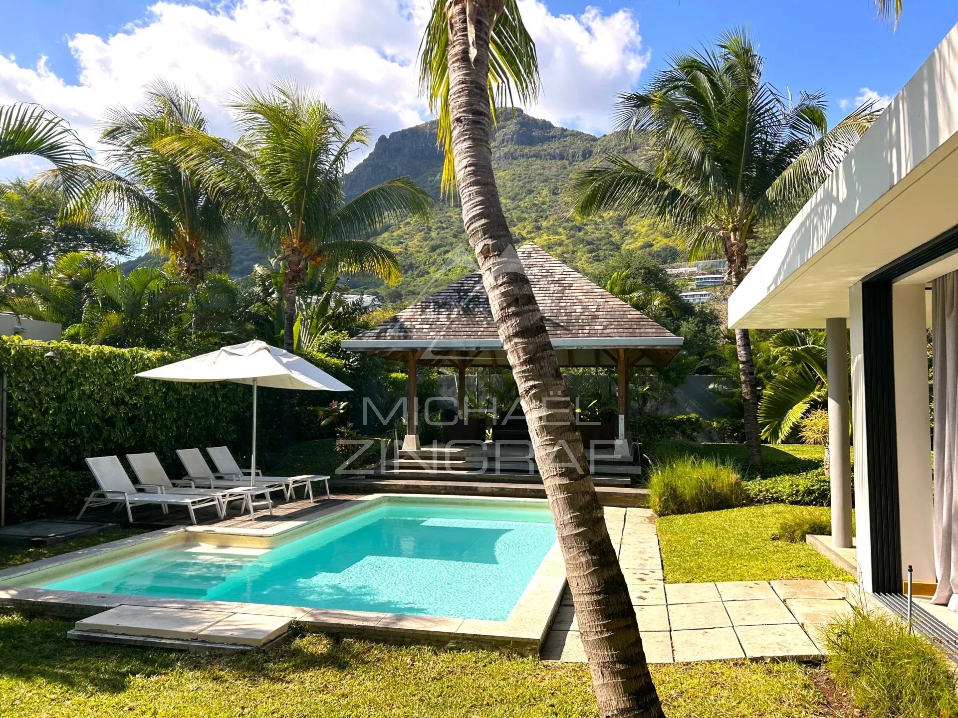 Villa 3 chambres au sein d'un Resort à Riviere-Noire