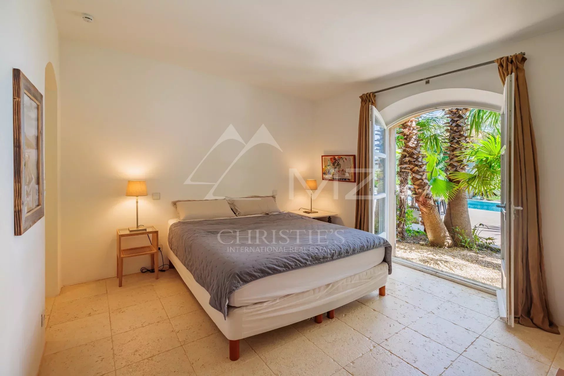 Propriété familiale de standing au cœur du Golfe de Saint-Tropez
