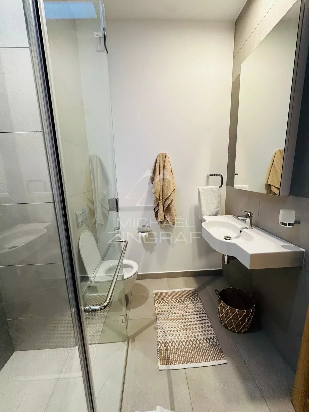 Exceptional Penthouse in Belle Vue