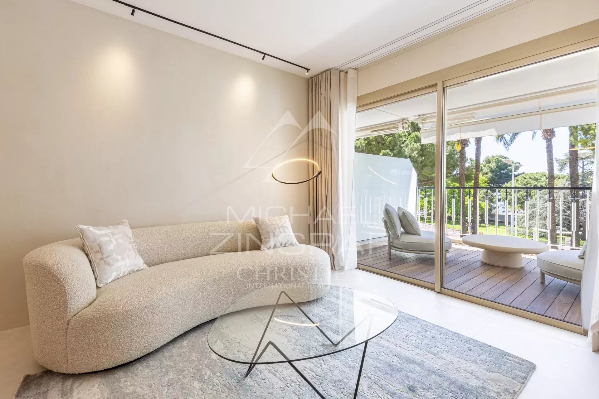 Cannes Croisette – 3-Zimmer-Wohnung – Terrasse – Meerblick