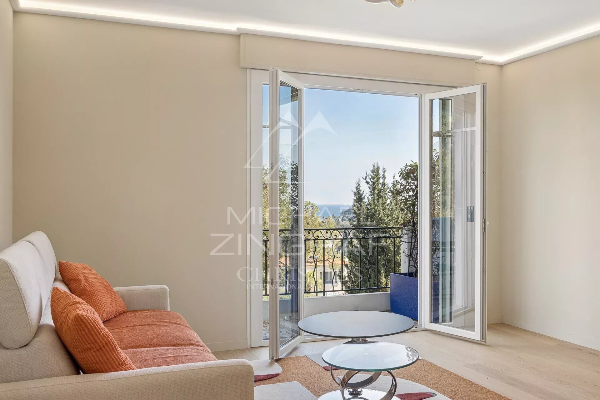 Saint-Jean-Cap-Ferrat - Renoviertes Penthouse mit Meerblick