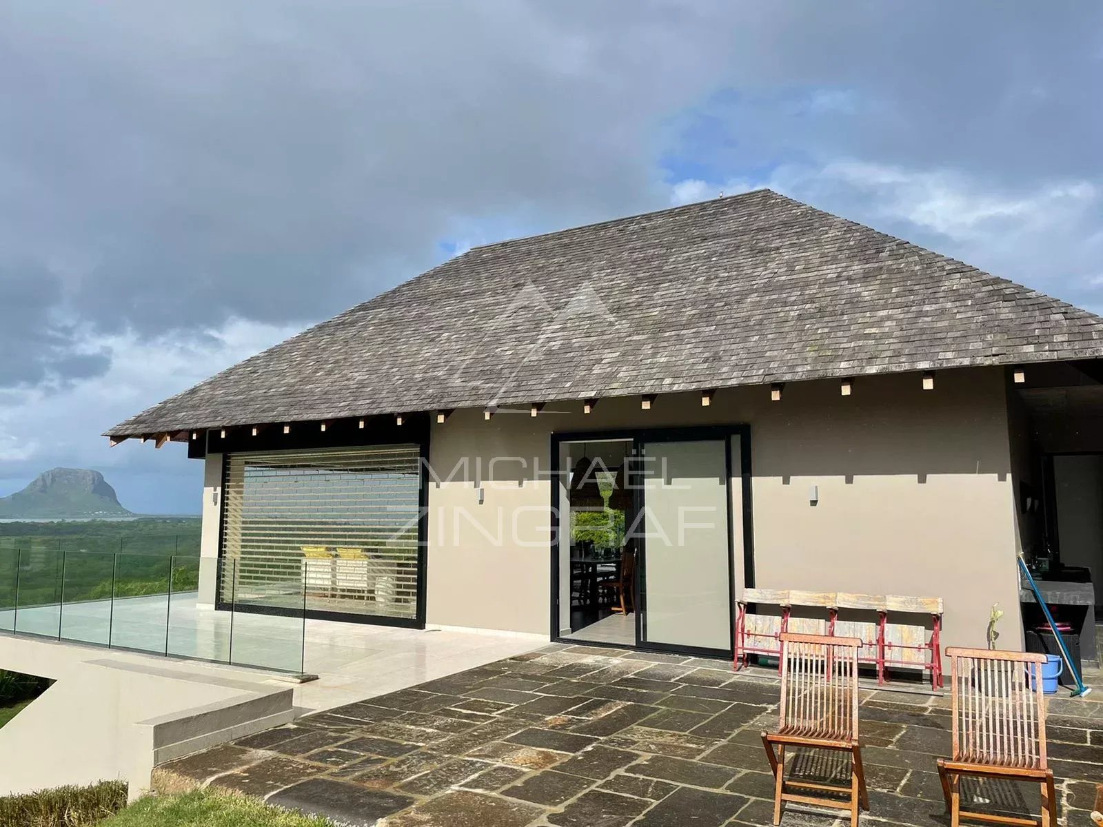Exceptional Luxury Villa in Black River