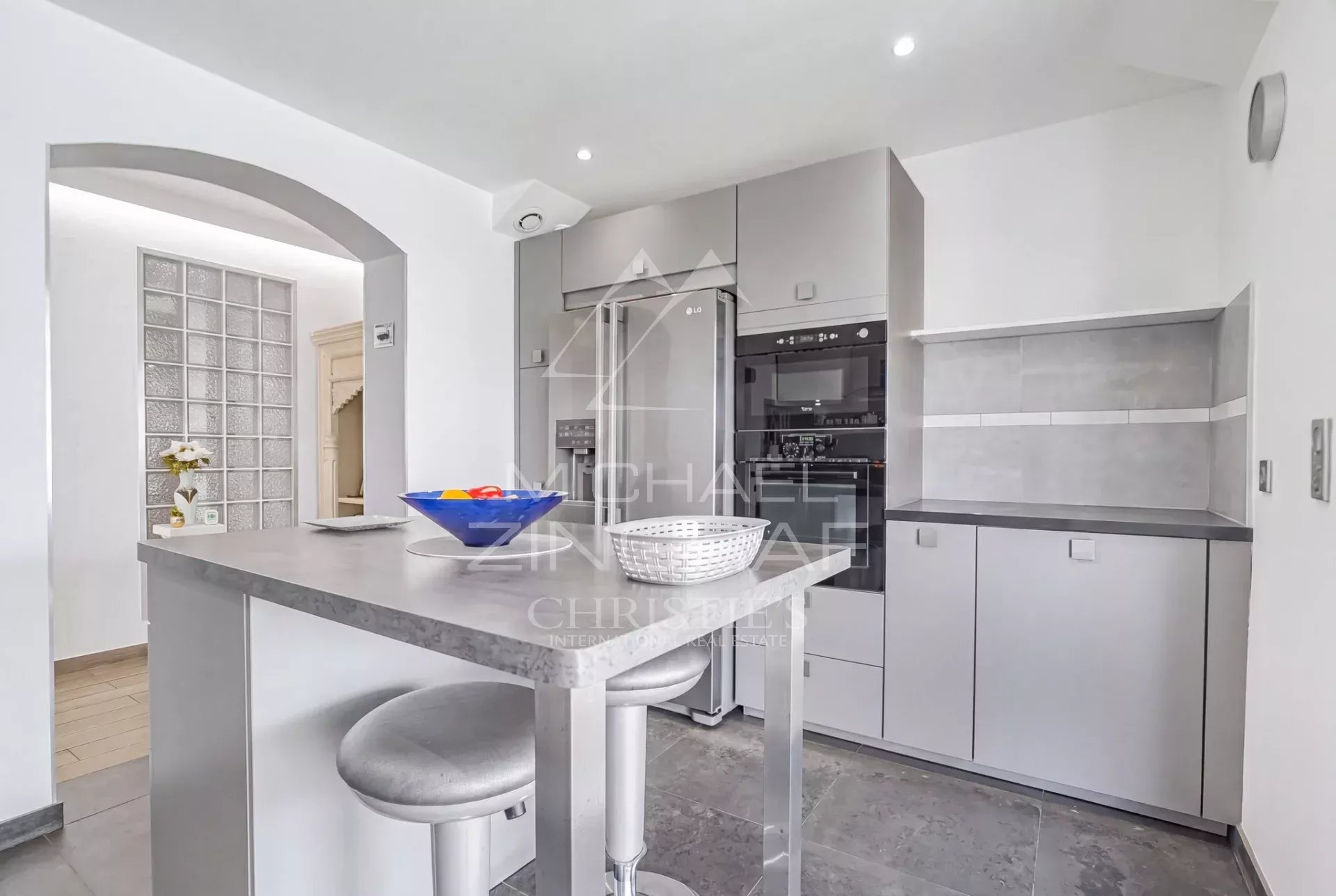 Proche Nice - Colomars - Superbe propriété familiale