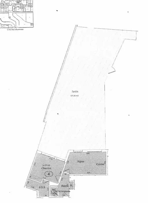 A vendre - 2 Pièces - Inkermann-  Jardin - Lycée Pasteur- Bon état