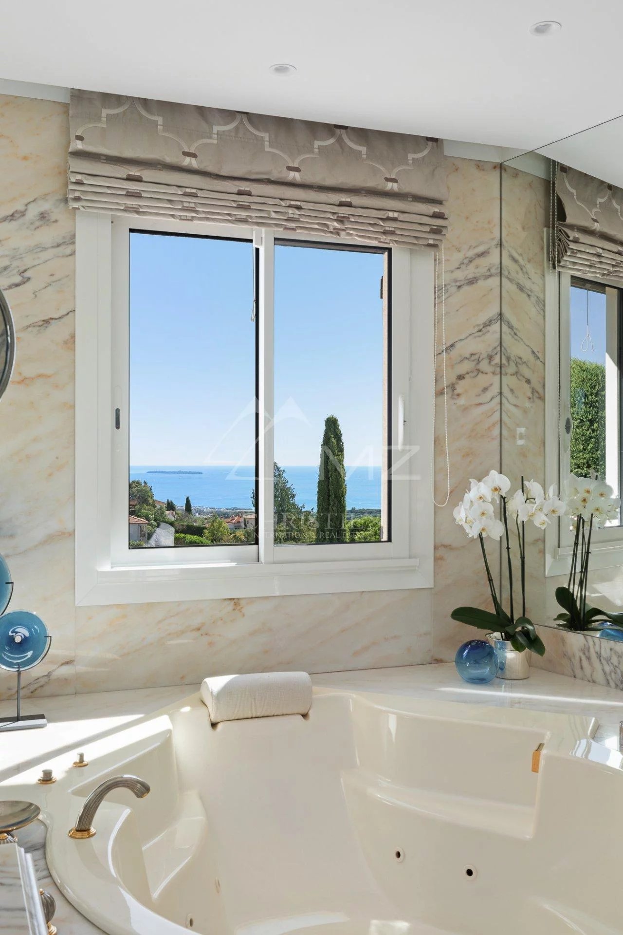 Close to Cannes -Villa with sea view