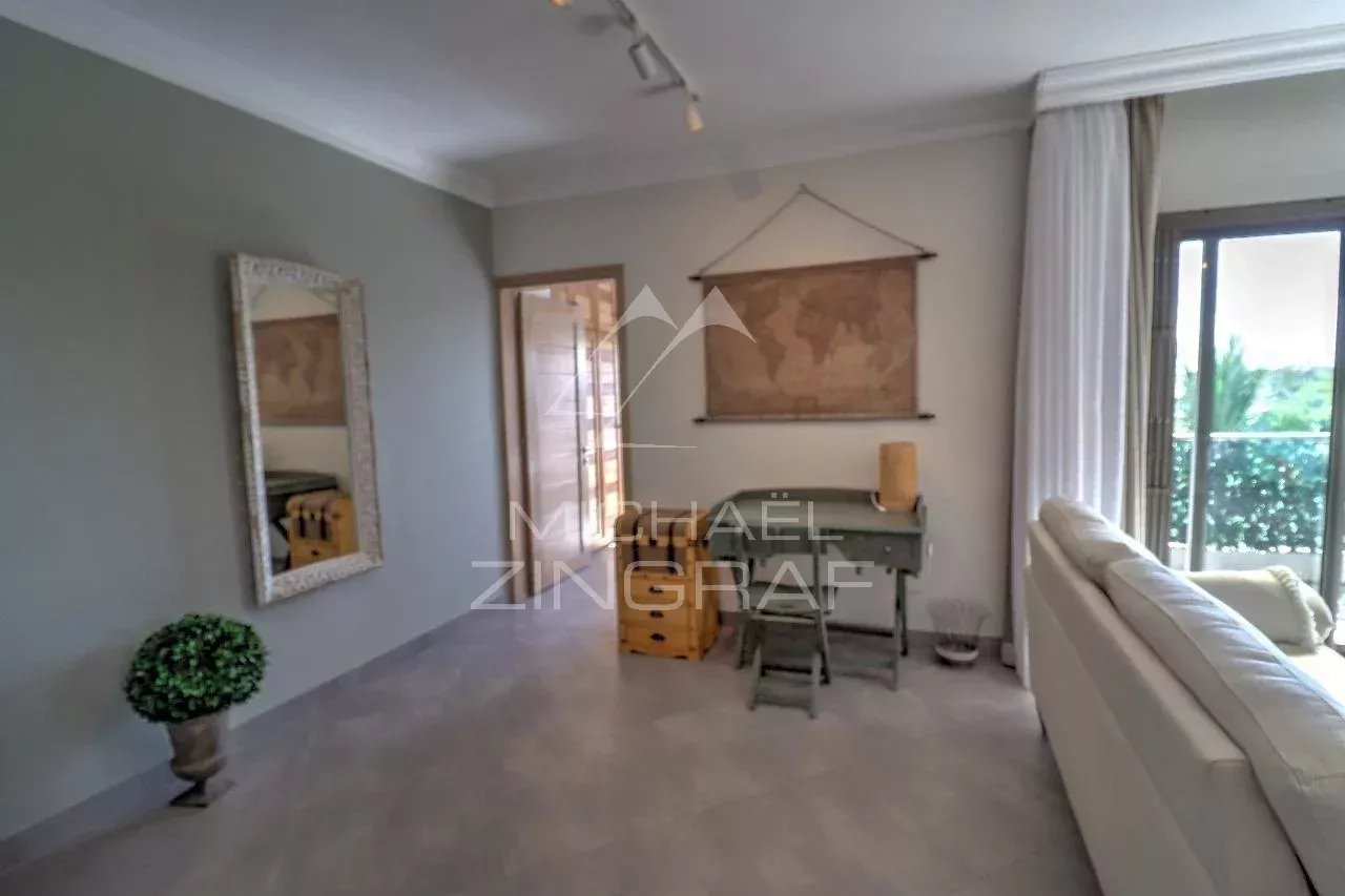 2-Bedroom Penthouse – Trou aux Biches