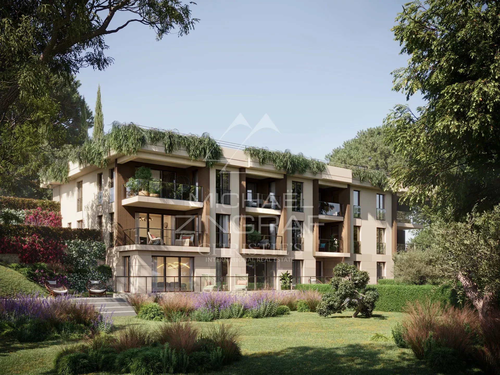 BAUARBEITEN IM GANGE – VILLA GOYA – ANTIBES