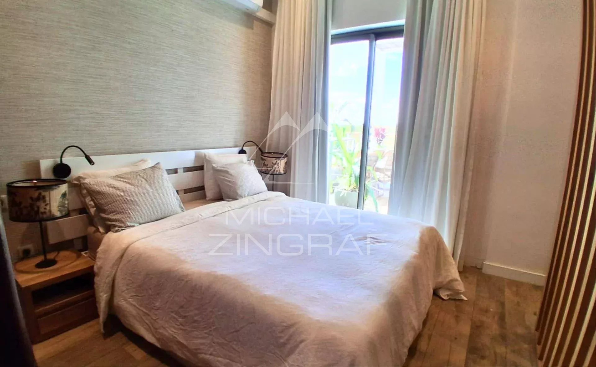 Pointe aux Canonniers – Appartement pieds dans l'eau