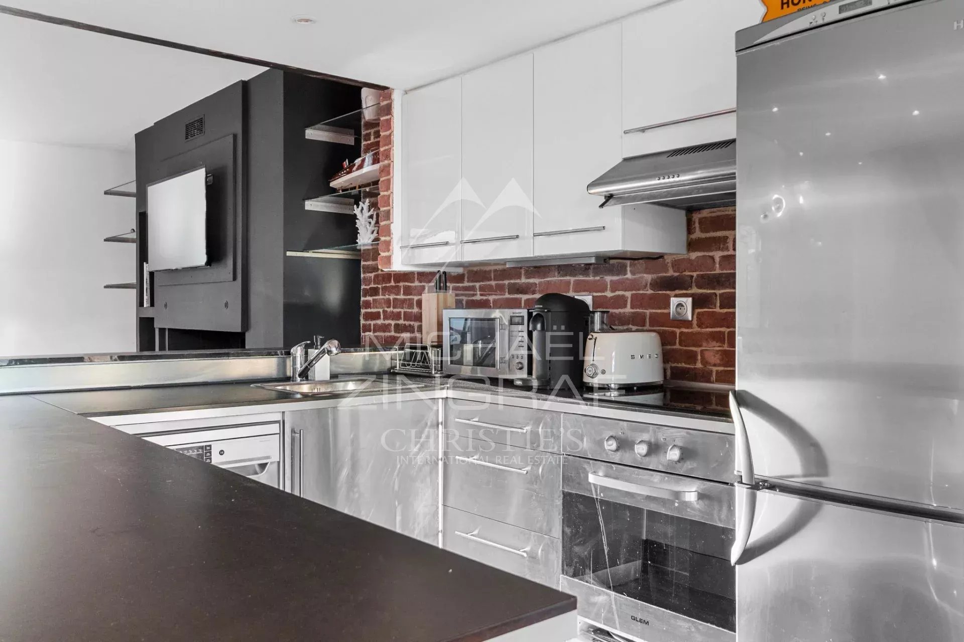 Duplex d’exception – Espace loft new-yorkais avec terrasse