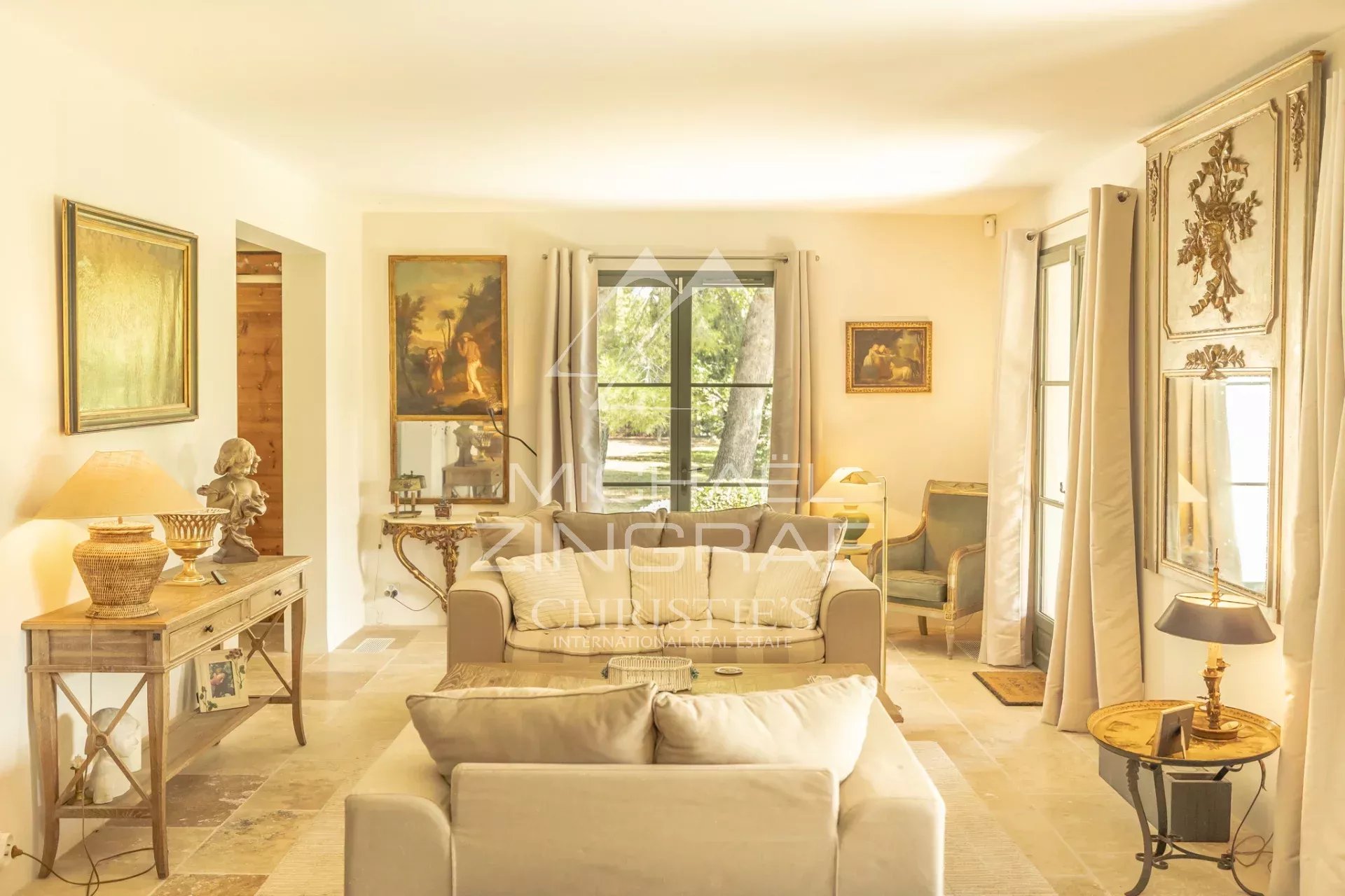 Belle maison avec vue panoramique sur les Alpilles