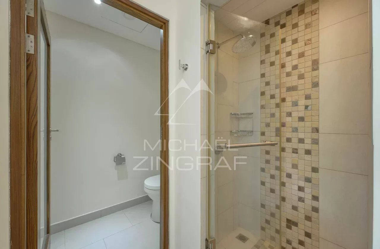 3-Schlafzimmer-Wohnung mit Bad in einer gesicherten Residenz in Bain Boeuf