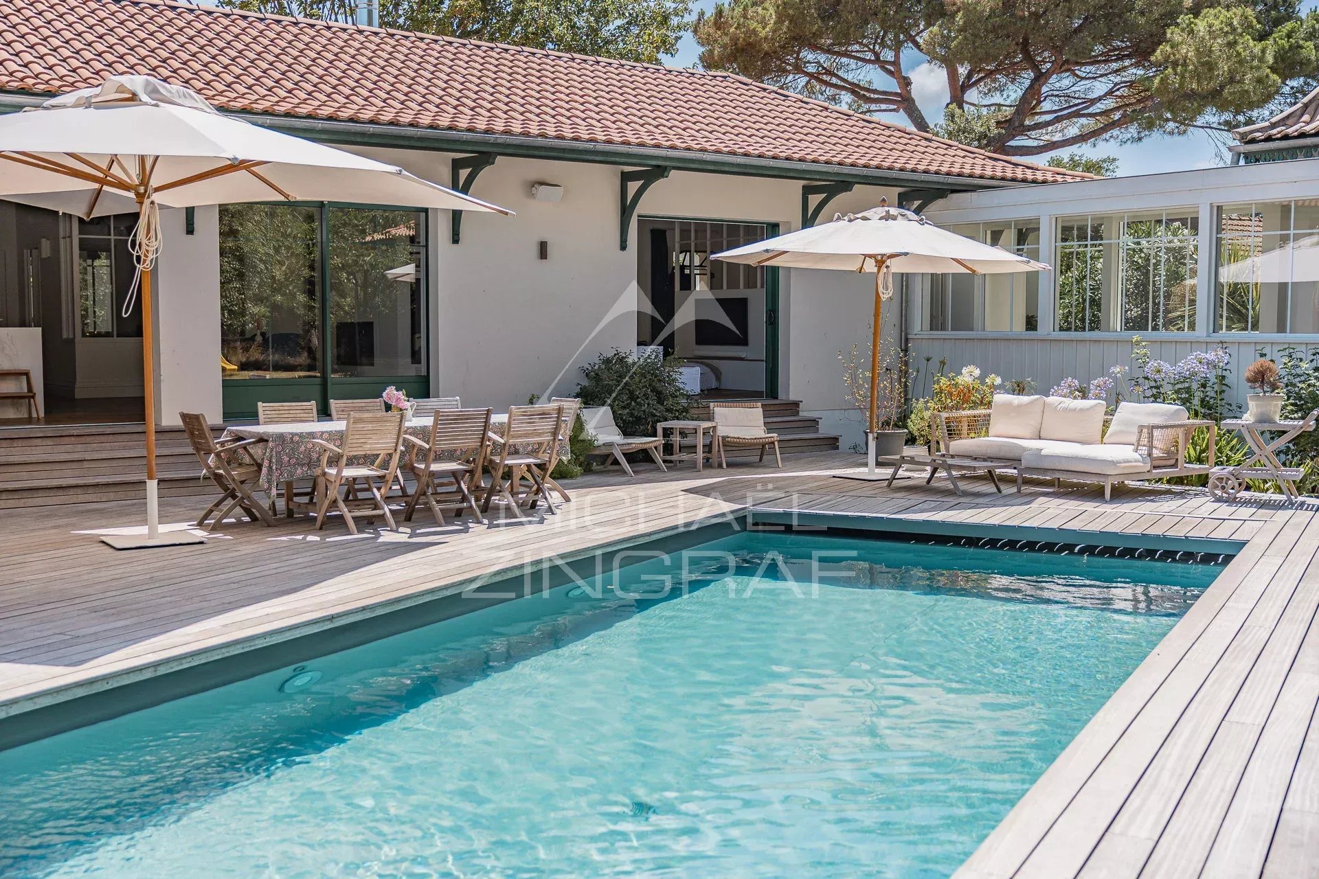 La Hume – An exceptional estate with direct access to the Arcachon Bay
