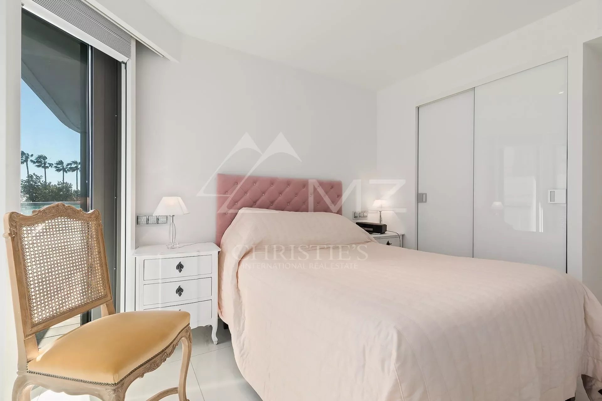 Cannes - Croisette - Luxueux appartement