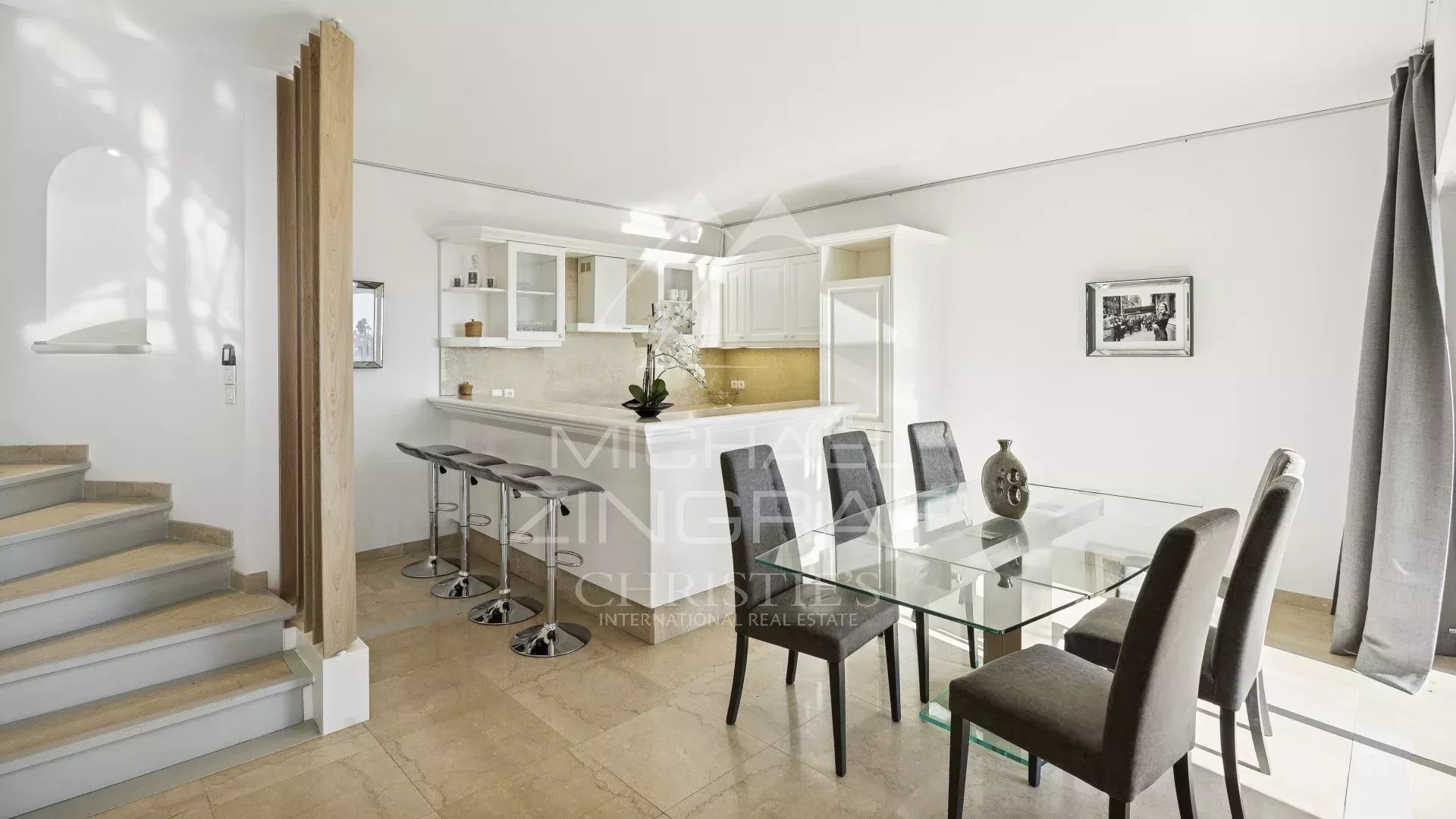 Maison contemporaine proche du centre-ville