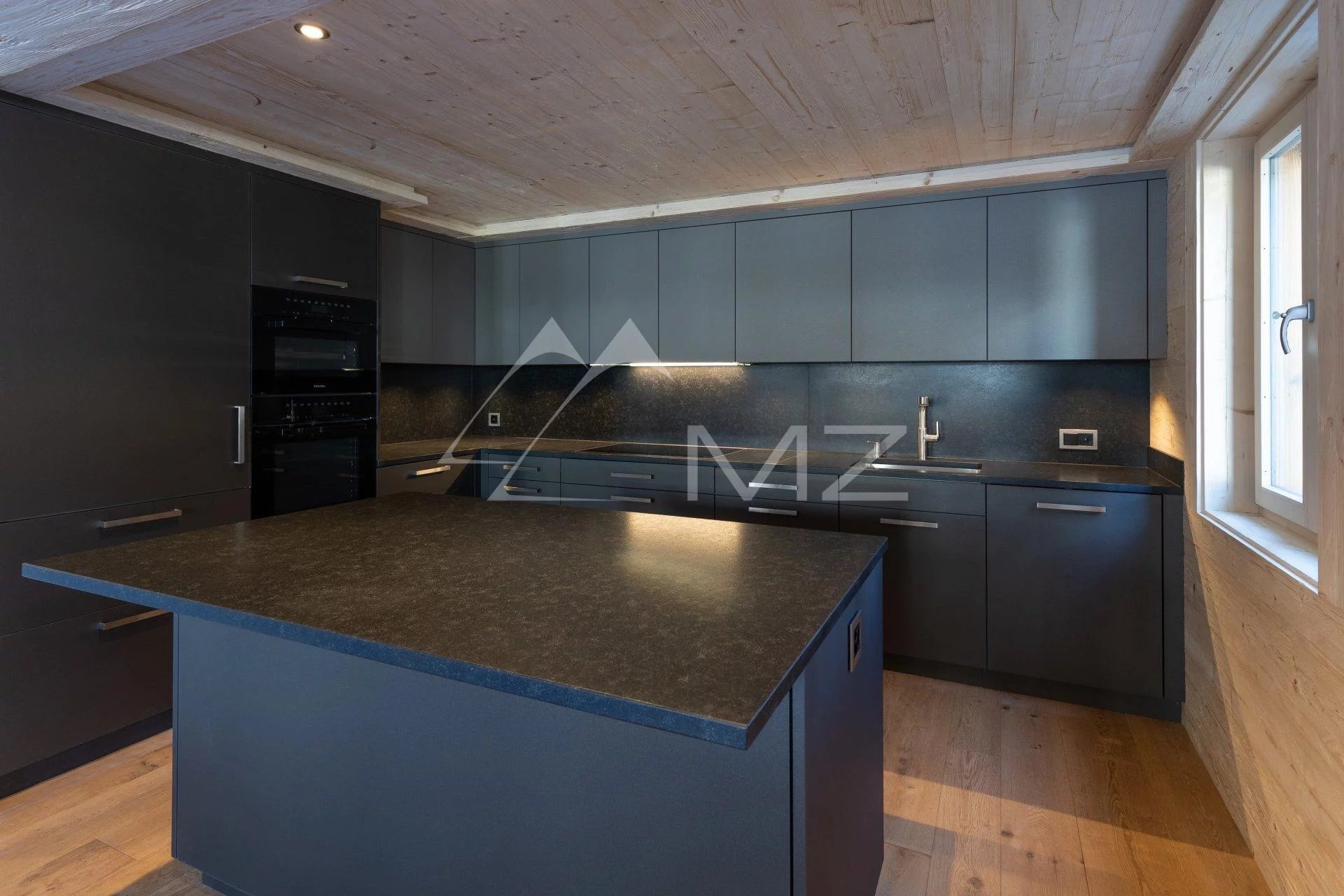 Brand new apartment in heart of Gstaad