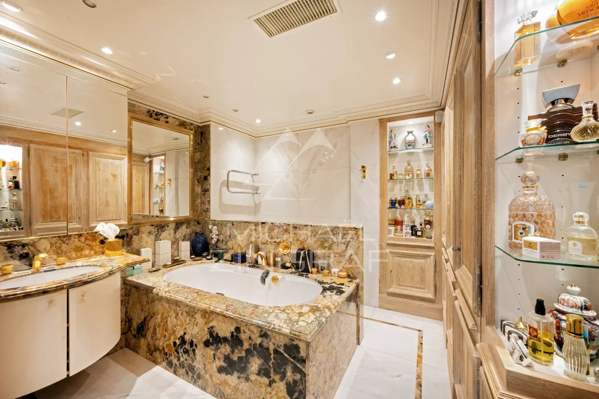 Location 4 chambres - Emile Deschanel - Vue Tour Eiffel - Climatisation - Bail Code Civil