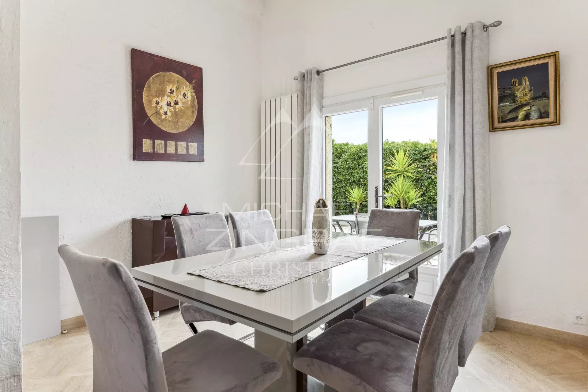 Mandelieu-La Napoule - Vignerons - Élegante maison familiale