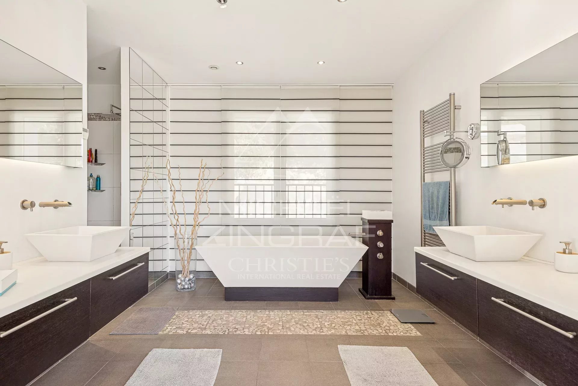 Außergewöhnliche Villa mit Panoramablick auf Saint-Paul de Vence