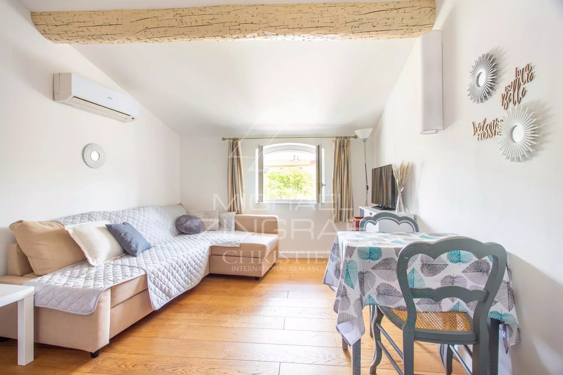 Income-Producing Building in the Heart of Antibes’ Old Town