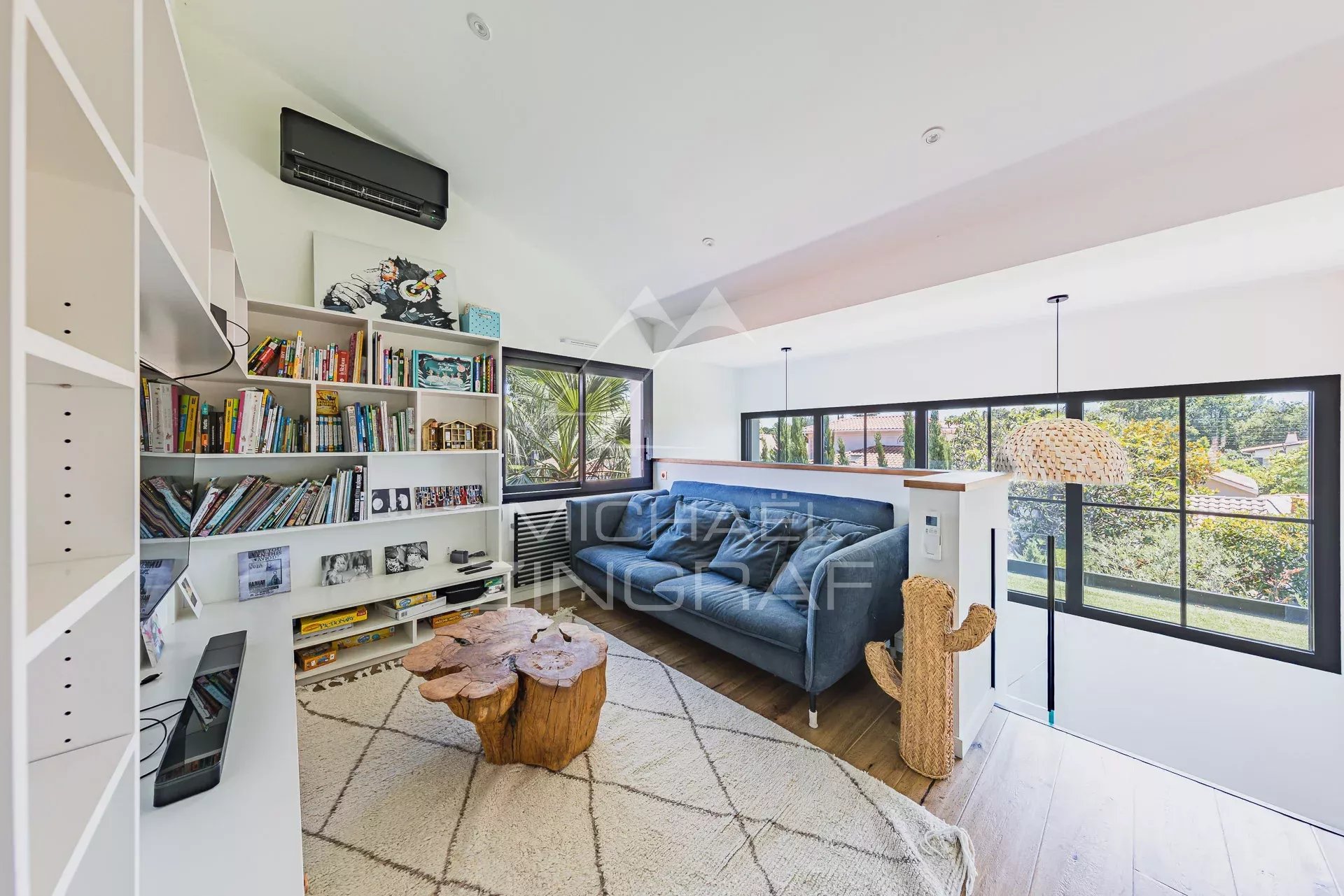 Zeitgenössisches Haus – Eleganz und Komfort im Herzen des Bassin d’Arcachon