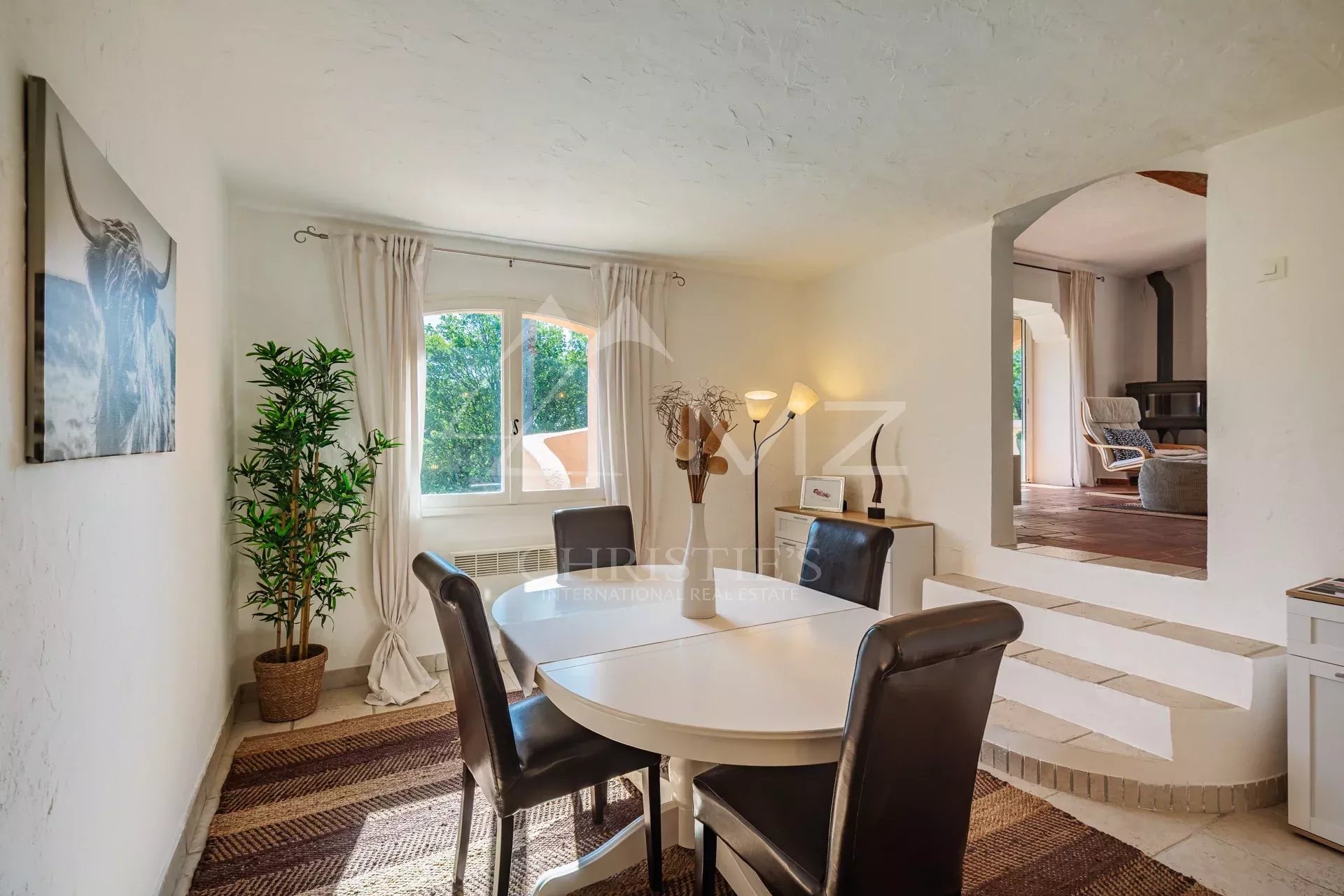 Villa provençale au calme proche village