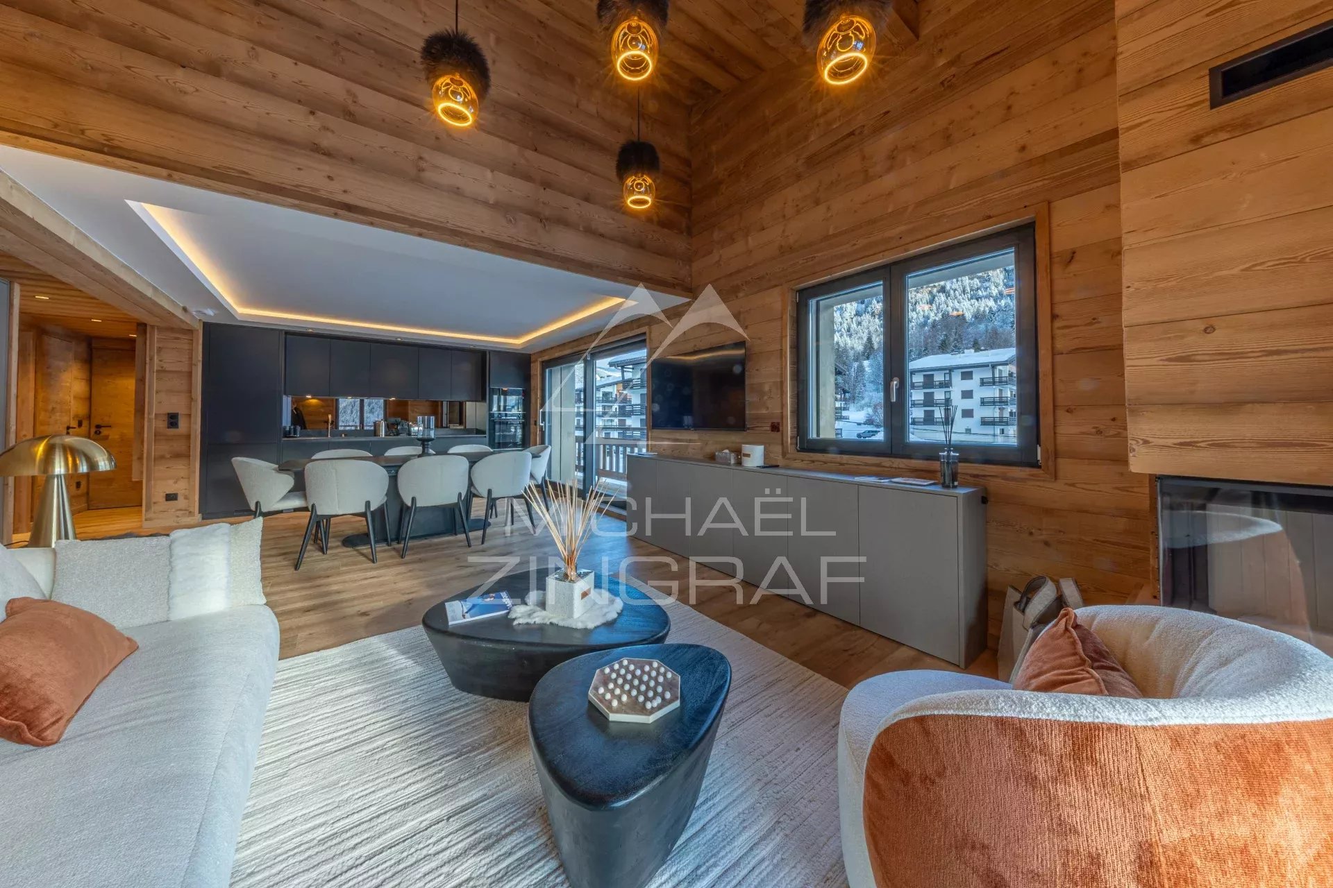 Renovated penthouse flat in Rochebrune – Four bedrooms – Panoramic views