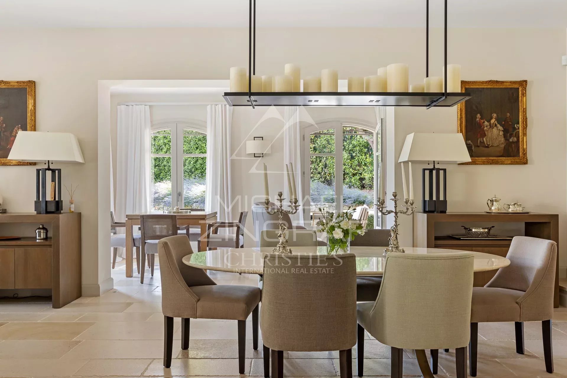 Mougins - Domaine sécurisé, magnifique villa provençale moderne rénovée