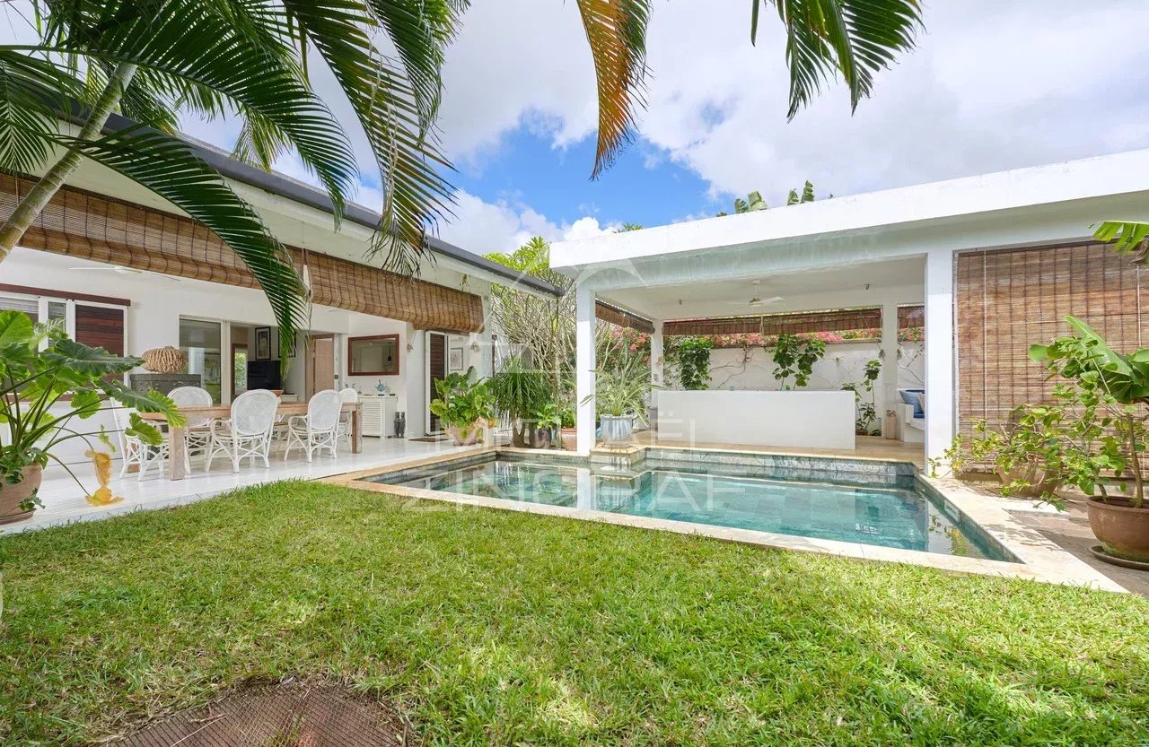 Zeitgenössische Villa in Grand Baie