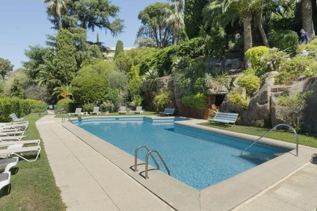 Croix des Gardes - Magnifique 5P Vue Mer + 270 m² Terrasse et Jardin