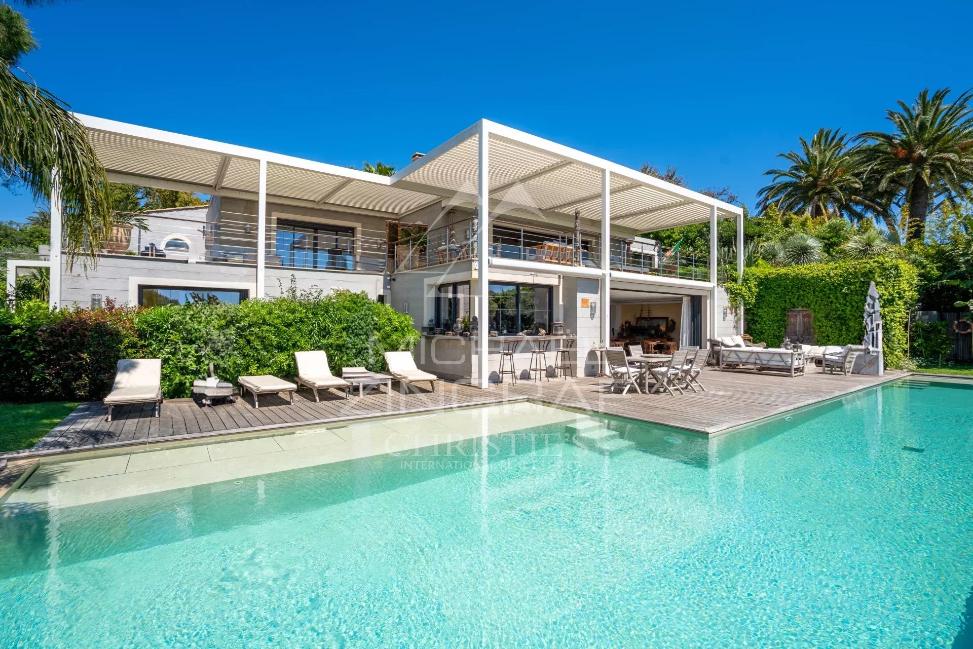 Propriété d'exception sur Pampelonne - Accès direct plage & bateau