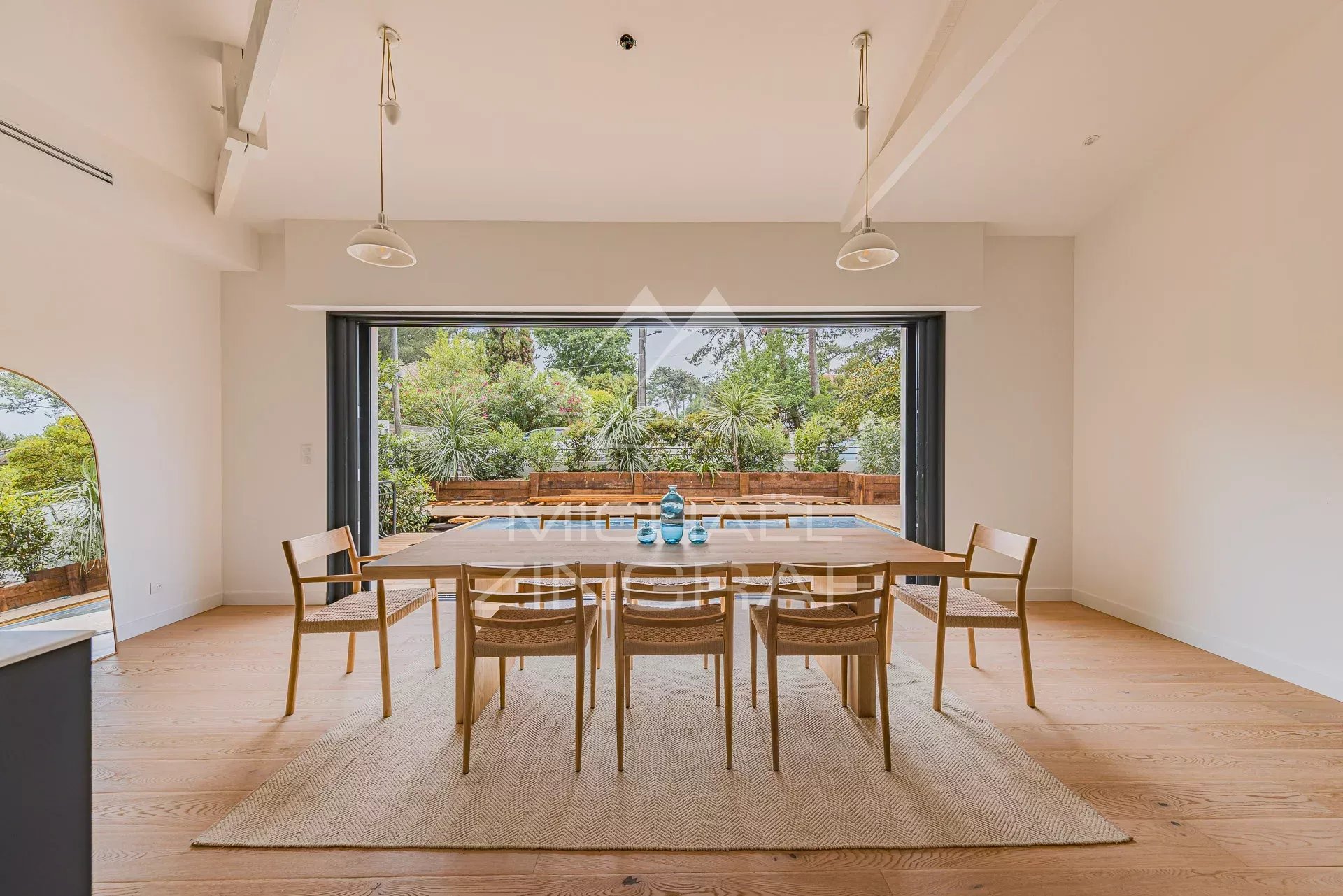 Abatilles - Villa rénovée aux prestations haut de gamme