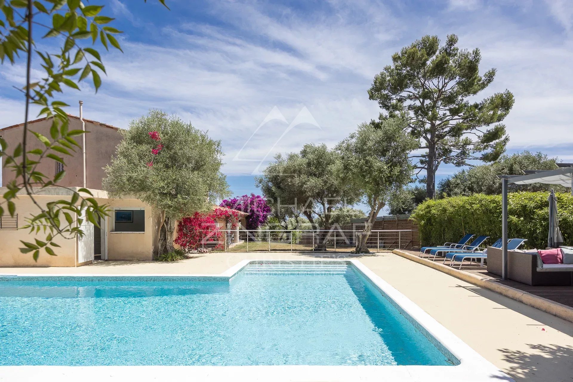 Antibes - Villa avec vue mer
