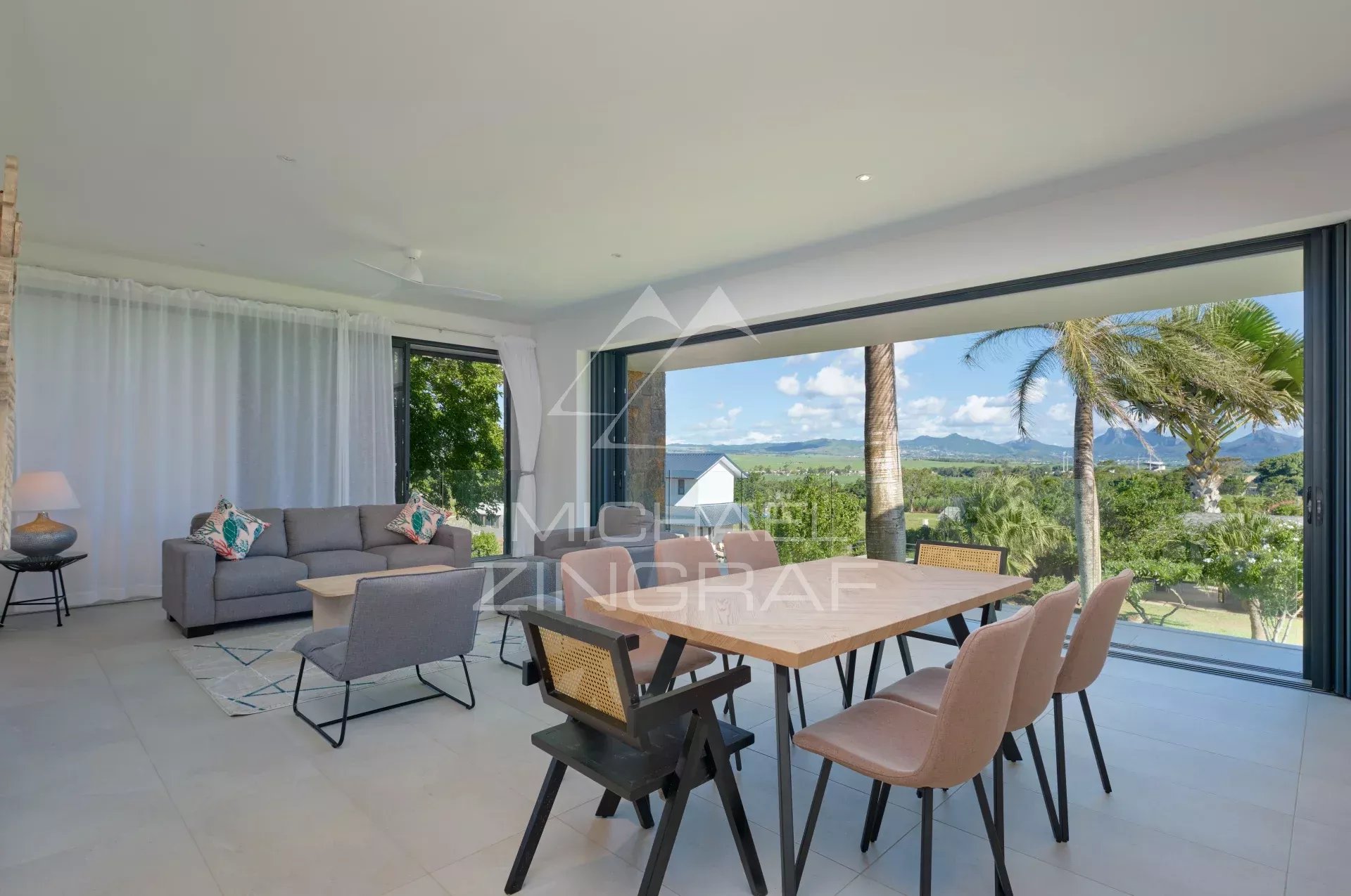 Mauritius – New 3-bedroom en-suite apartment – Belle Vue