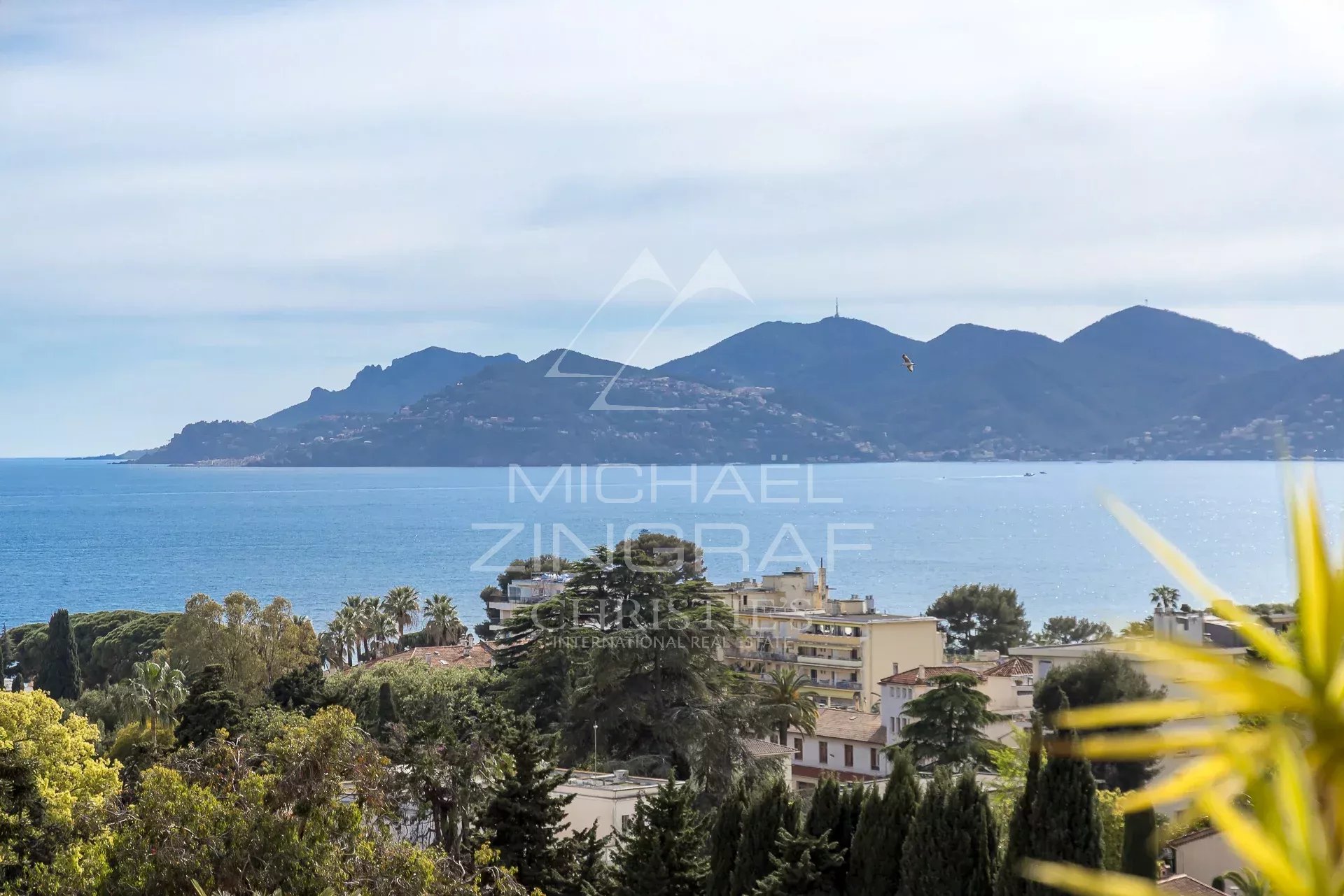 Cannes - Croix des Gardes - 3 pièces vue mer Panoramique