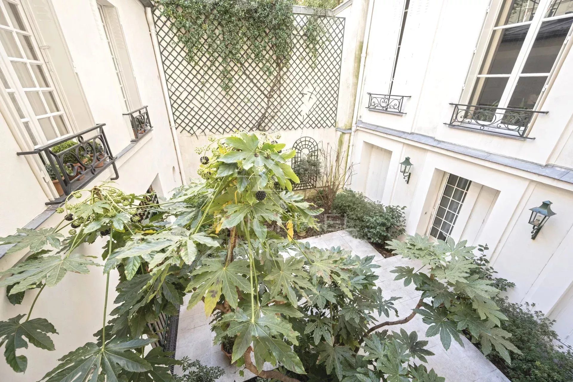 Appartement duplex - 1 chambre - Rue de Beaune Paris VII