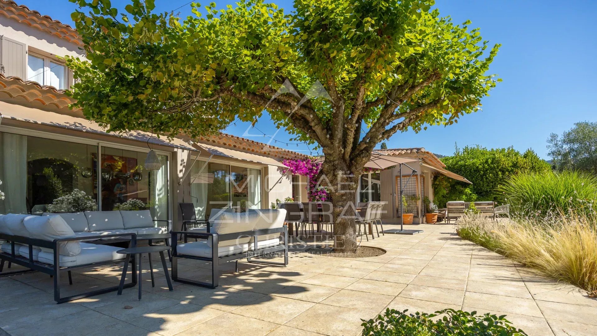 Family Villa with Landscaped Gardens and Leisure Facilities